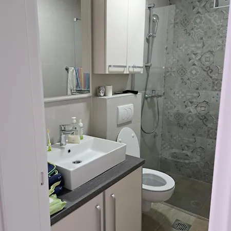 Kali Apartment *